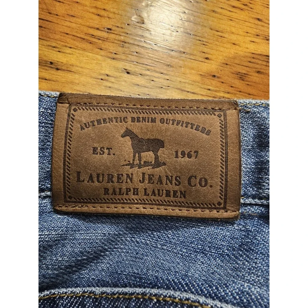 Lauren Ralph Lauren Jeans Straight Leg Jeans Size 18W EUC Medium light wash